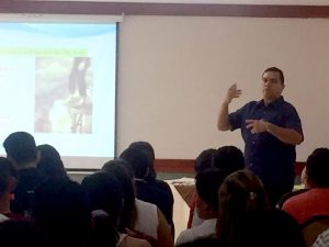 Trabajadores de Clínica Jaller, capacitados en 'Excelencia en la atención al usuario' 4