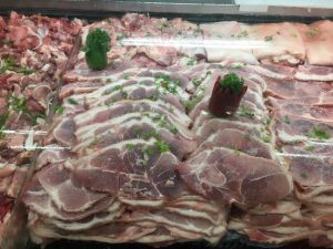 Reinauguran Carnecol del barrio San José, con precios especiales en cenas navideñas 2