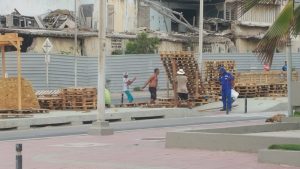 Destruyen mobiliario urbano que habían instalado estudiantes de Unicosta en barrio Abajo 8