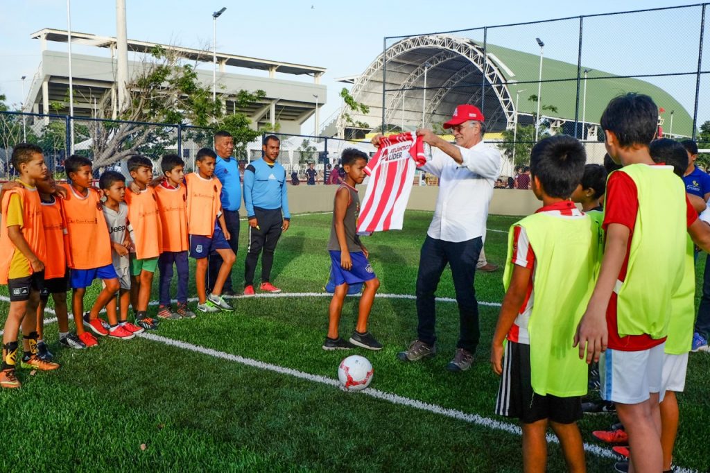 La imagen tiene un atributo ALT vacÃ­o; su nombre de archivo es Habitantes-de-Puerto-Colombia-estrenan-moderno-Parque-Coliseo-1-1024x682.jpg
