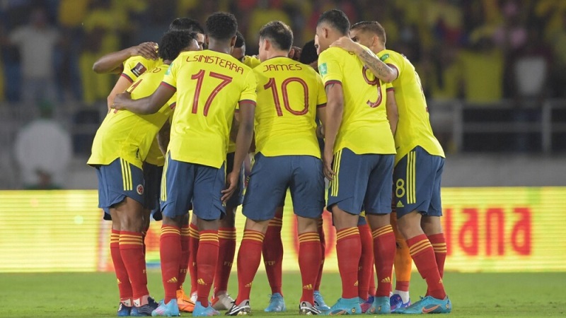 ChatGPT revela el once ideal en la historia de la Selección Colombia