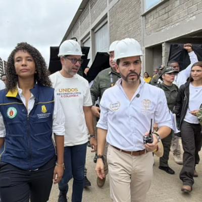 Presidente De La Espriella anuncia subsidios por $875.452 a familias que perdieron sus viviendas por terremoto